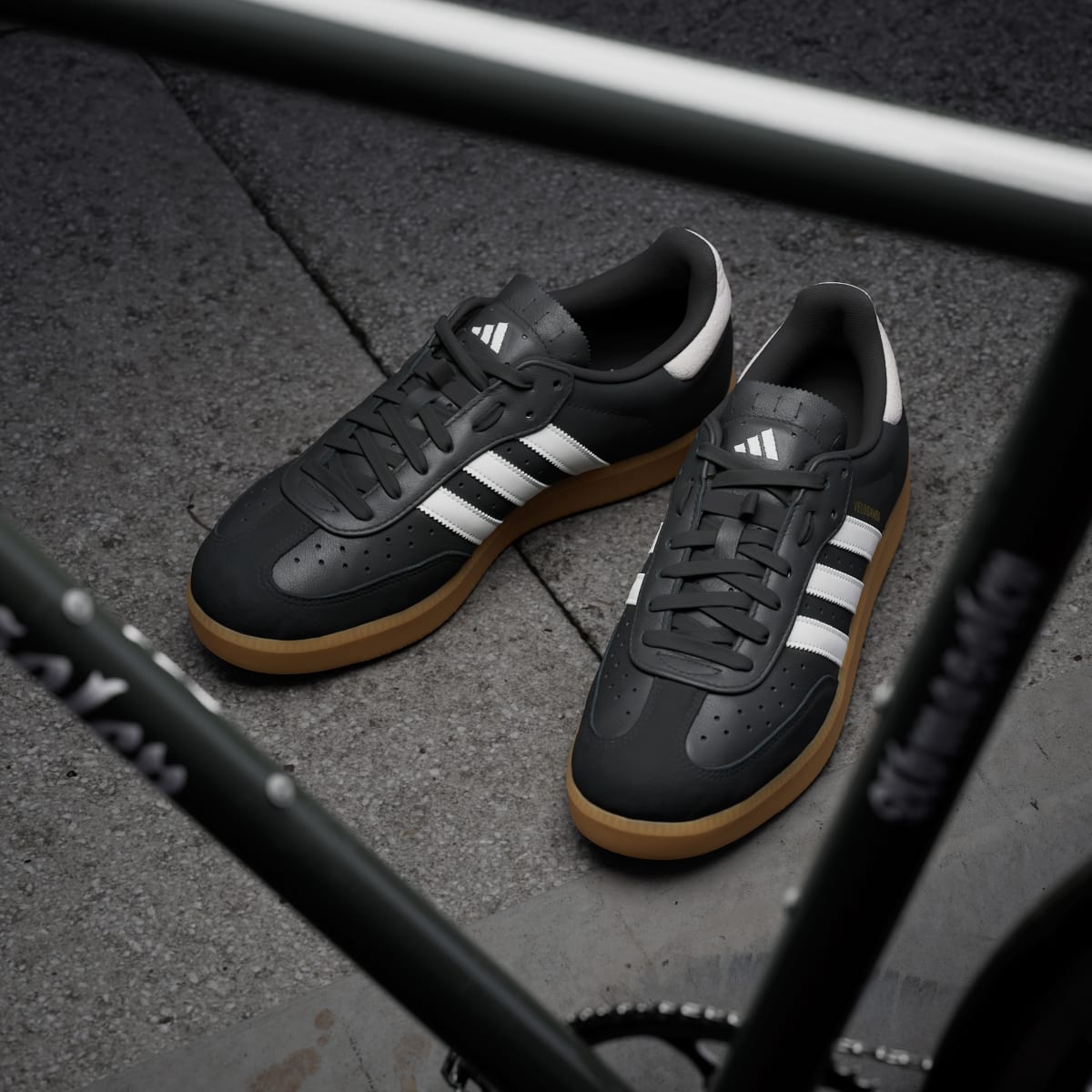 Adidas Men's Velosamba Leather Shoes - Core Black / Cloud White / Gold Metallic - Image 5