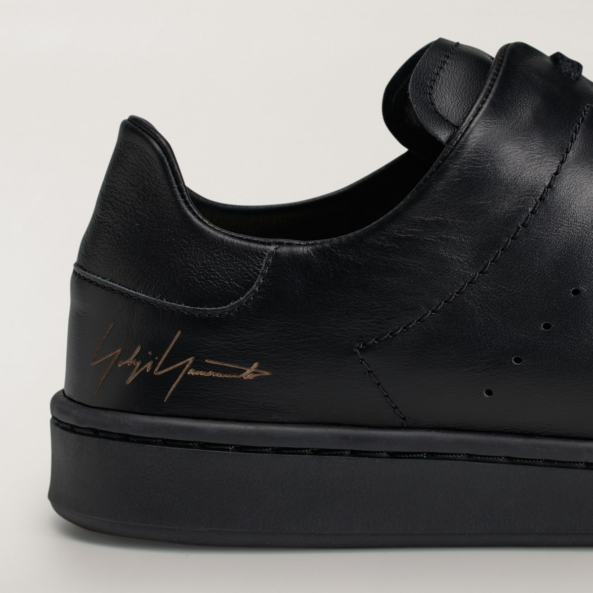 Adidas Women's Y-3 DIAGONAL STAN SMITH Sneakers - Black / Black / Black - Image 7