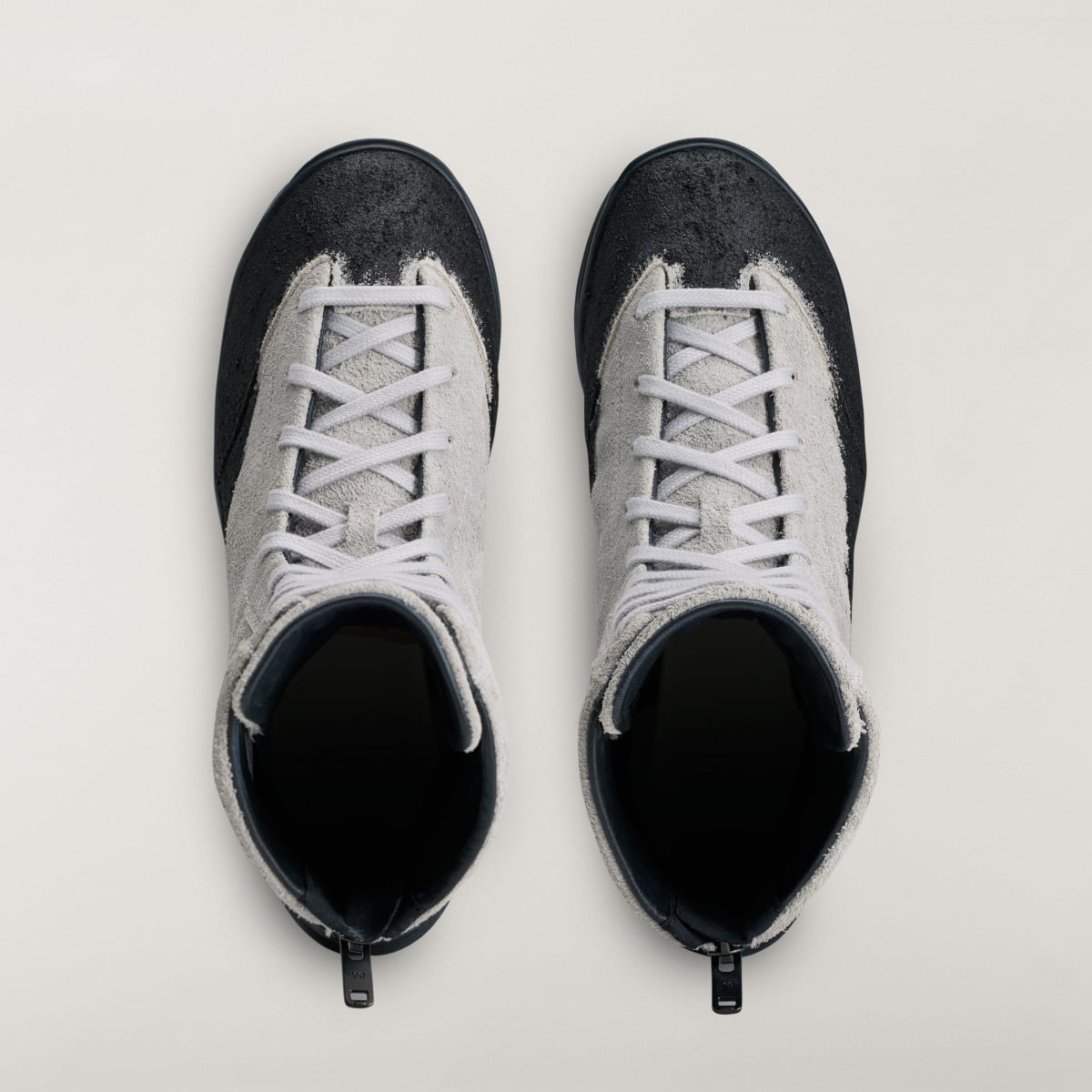 Adidas Men's Y-3 GSG9 BOOT - Light Solid Grey / Black / Black - Image 3