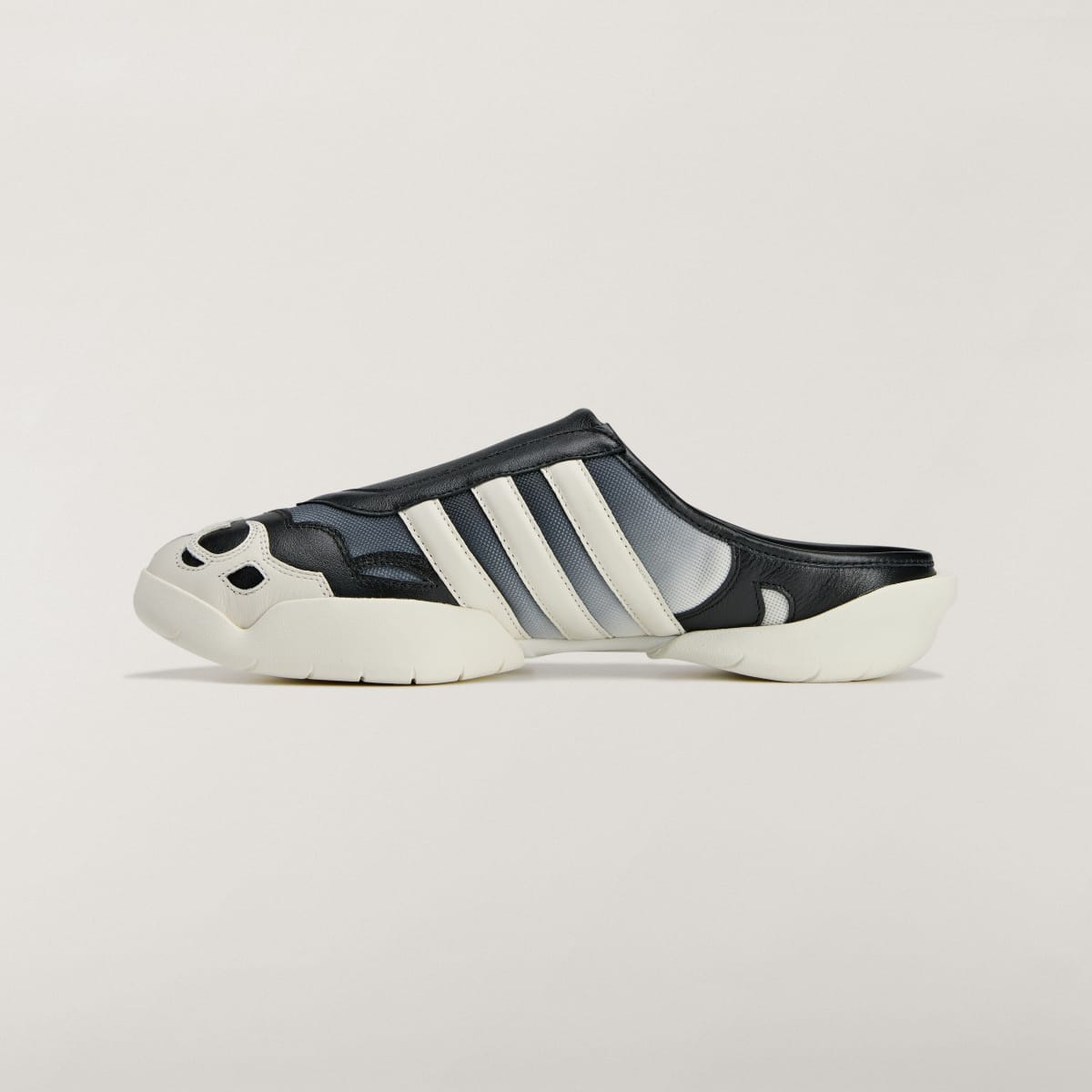 Adidas Men's Y-3 REGU MULE - Black / Off White / Black - Image 6