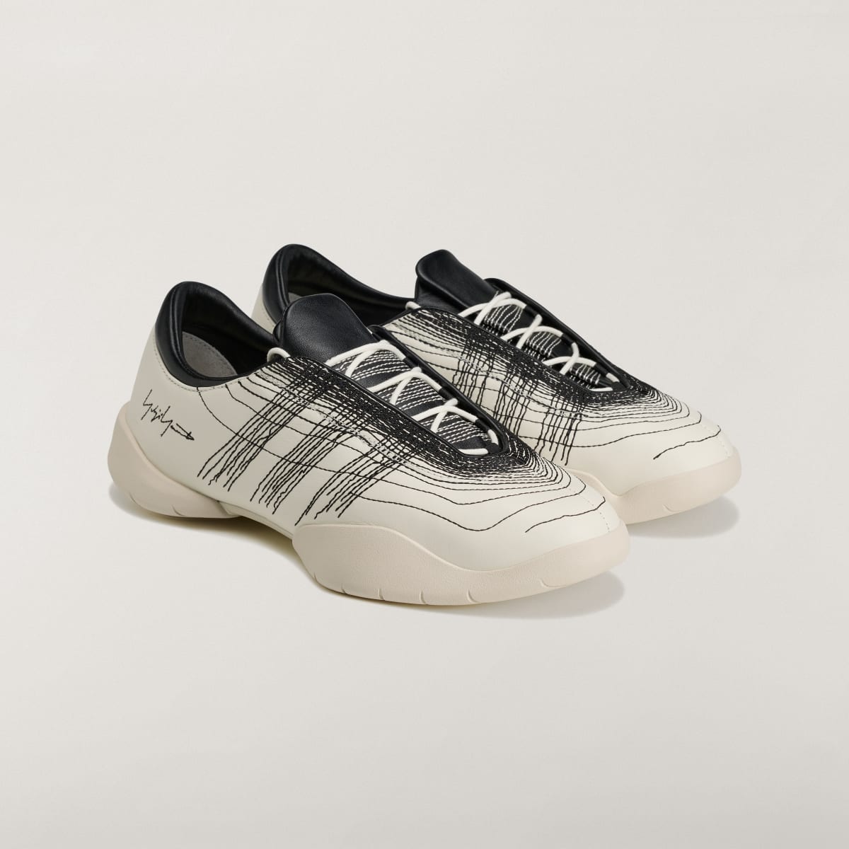 Adidas Men's Y-3 REGU Trainers - Off White / Black / Alumina - Image 2