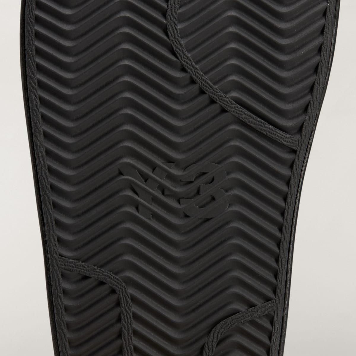 Adidas Men's Y-3 SLIDE - Black / Black / Black - Image 8