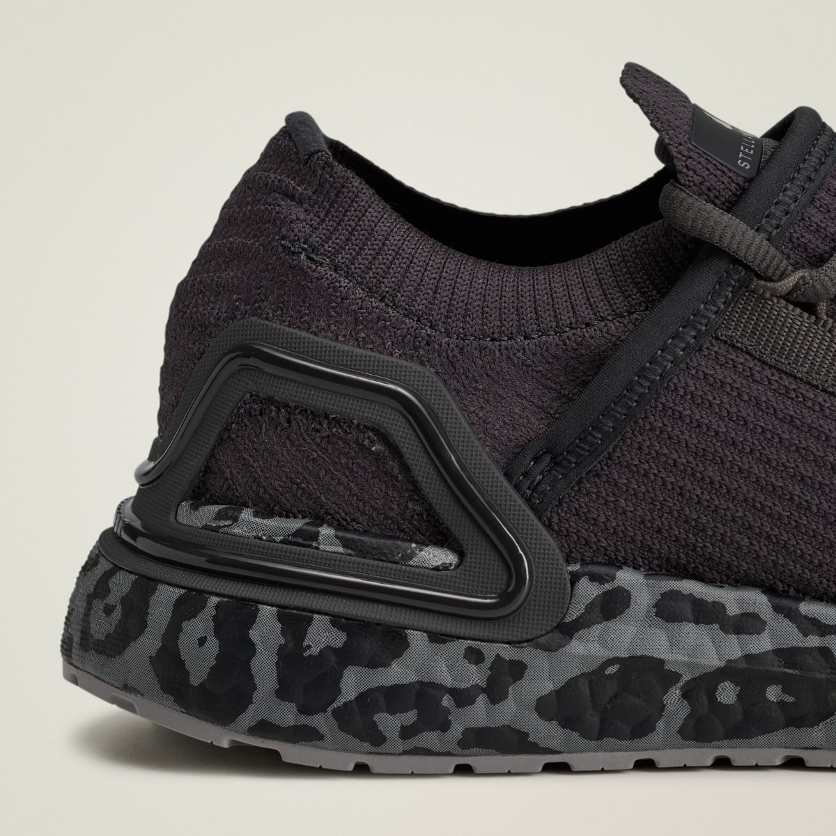 Adidas Women's adidas by Stella McCartney Ultraboost DNA Shoes - Carbon / Grey Four / Dove Grey - Image 11